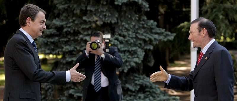 Zapatero se reúne con Ibarretxe