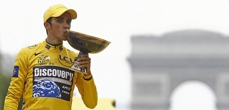Alberto Contador entró en los anales de la historia del ciclismo con su victoria en el Tour de Francia de 2007, entonces en el equipo Discovery Channel.