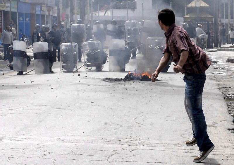 Protestas por el precio de la gasolina en Nepal