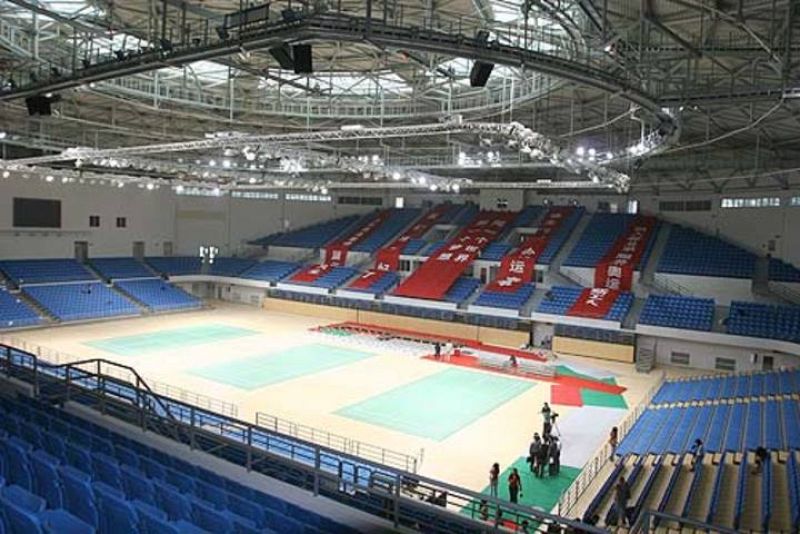 Pabellón de la Universidad Técnica. Bádminton.