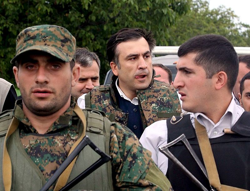 Saakashvili con las tropas