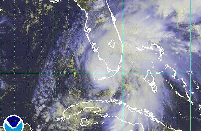 Imagen de la tormenta tropical 'Fay' vista por el satélite a su paso por Florida