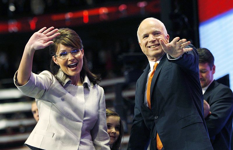 John McCain elige a la gobernadora de Alaska, Sarah Palin, como candidata a la vicepresidencia de los Estados Unidos