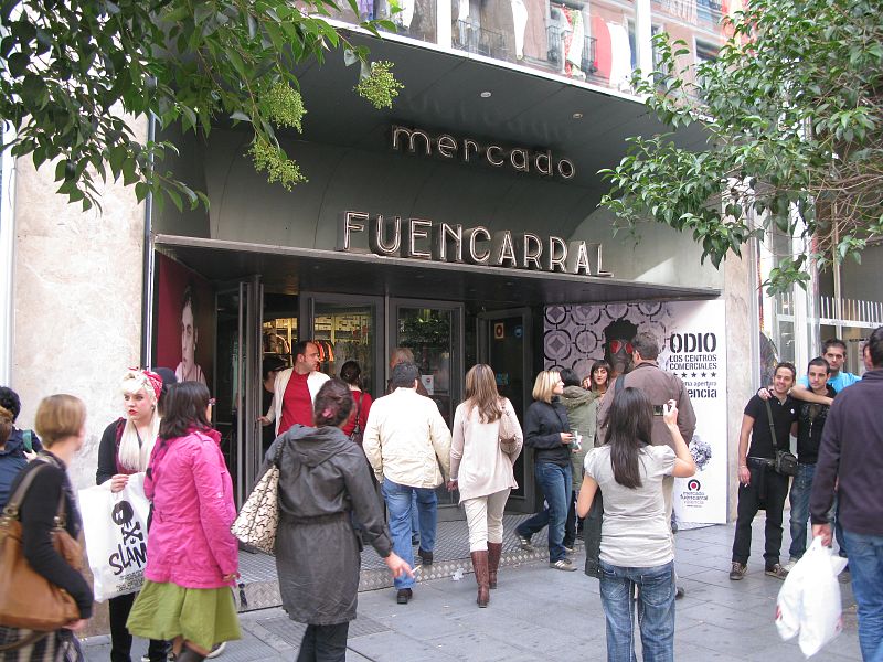 Entrada al Mercado de Fuencarral