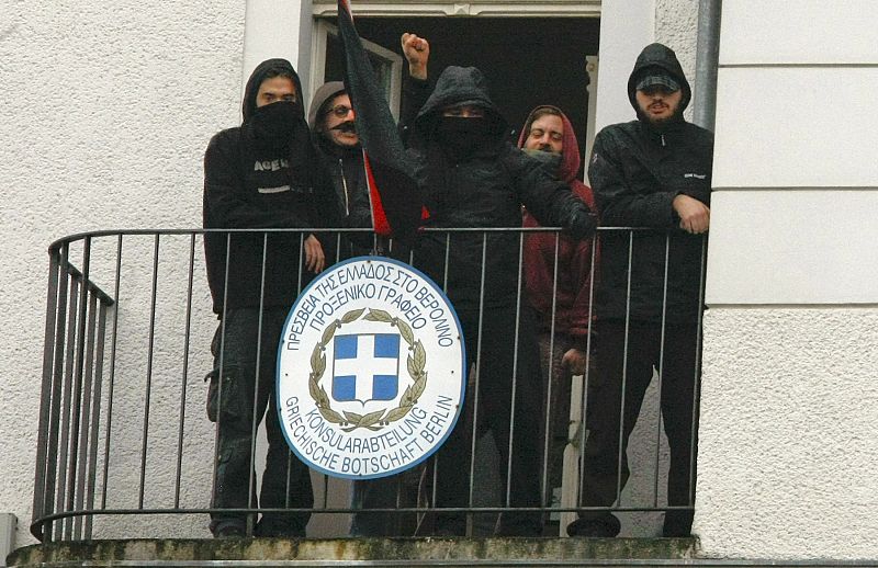 Ola de violencia en las calles de Grecia
