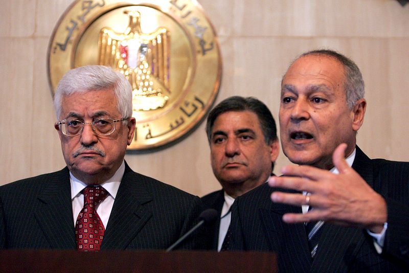 RUEDA DE PRENSA DEL PRESIDENTE PALESTINO TRAS SU REUNION CON MUNARAK