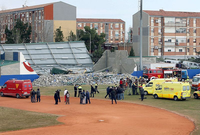 HUNDIMIENTO DEL POLIDEPORTIVO DE SANT BOI