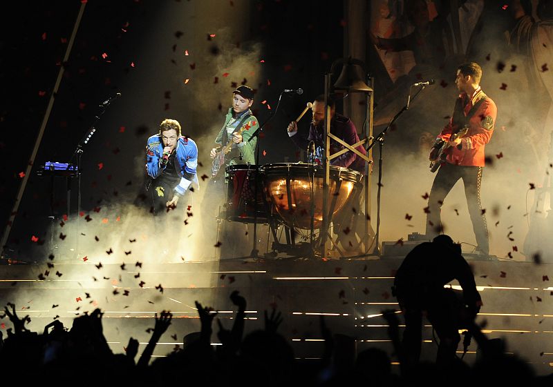El grupo Coldplay durante su actuación en la gala de los Brits