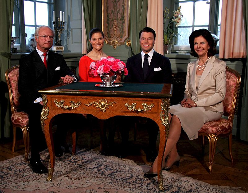 ANUNCIO DEL COMPROMISO REAL DE LA PRINCESA VICTORIA DE SUECIA Y DANIEL WESTLING