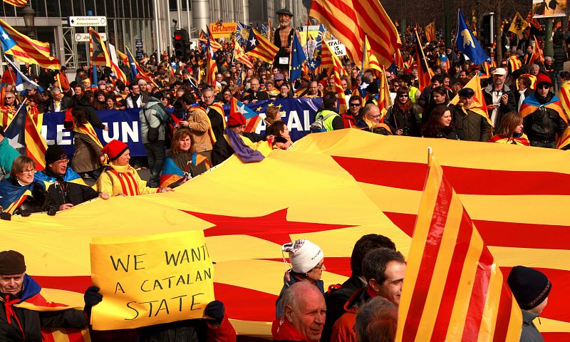 MANIFESTACIÓN EN BRUSELAS A FAVOR DEL DERECHO DE AUTODETERMINACIÓN DE CATALUÑA