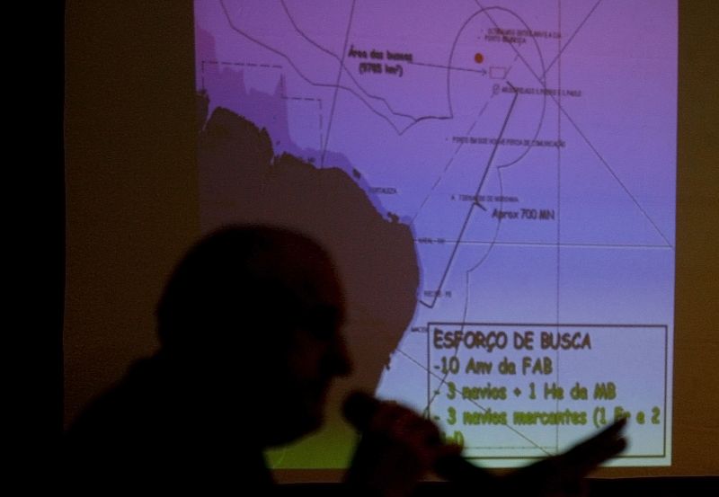 Ministro de defensa brasileño Nelson Jobim