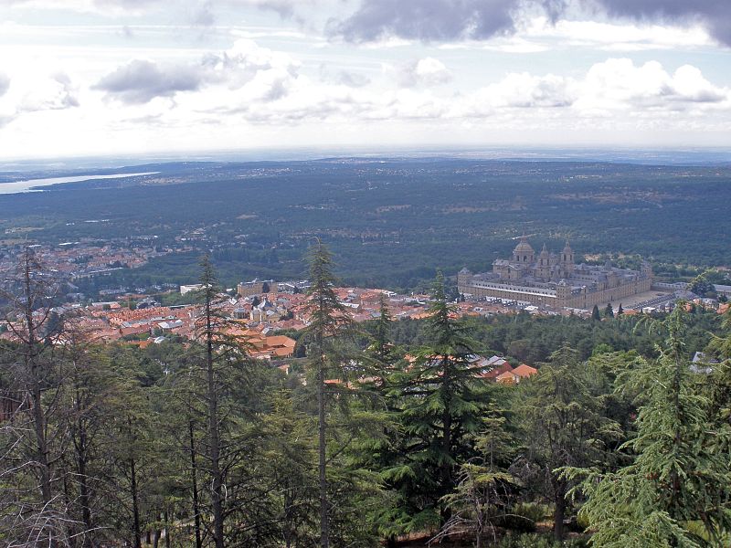 El Escorial visto desde el Monte Abantos, Madrid.(08/06/09)