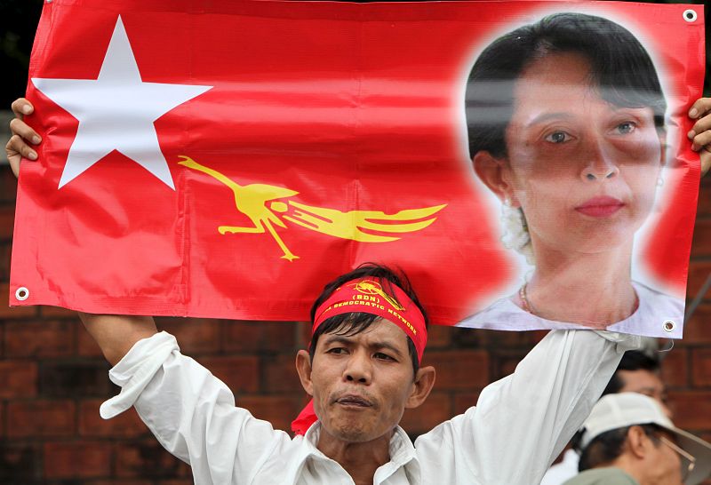 APLAZADO EL VEREDICTO DEL JUICIO A SUU KYI HASTA EL 11 DE AGOSTO