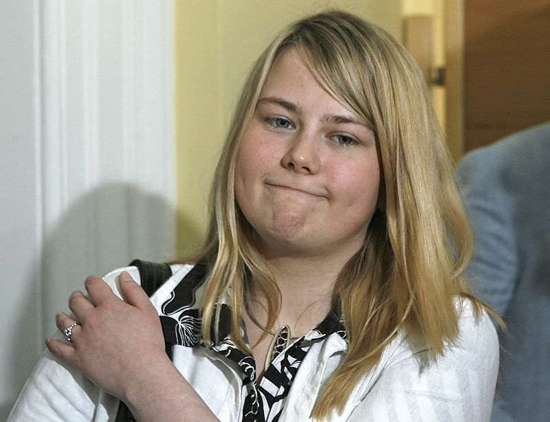 Kidnap victim Kampusch leaves a civil court after testifying in Graz