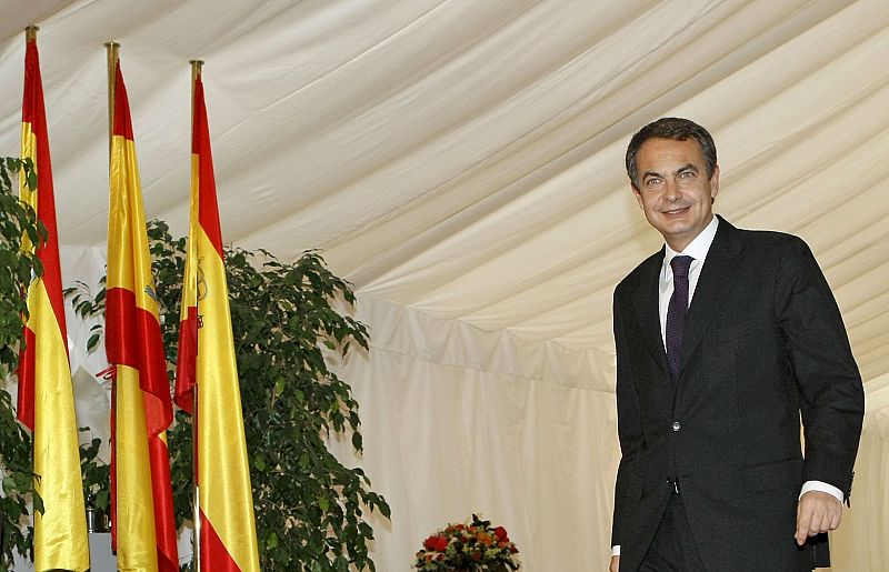 RECEPCIÓN DEL DÍA DE LA CONSTITUCIÓN