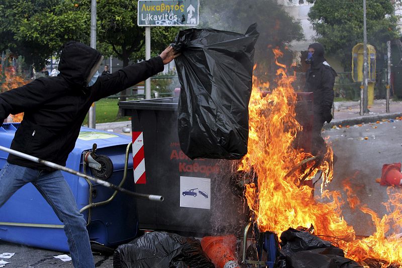MANIFESTACIÓN POR EL ANIVERSARIO DEL ASESINATO DE UN ADOLESCENTE POR PARTE DE LA POLICIA