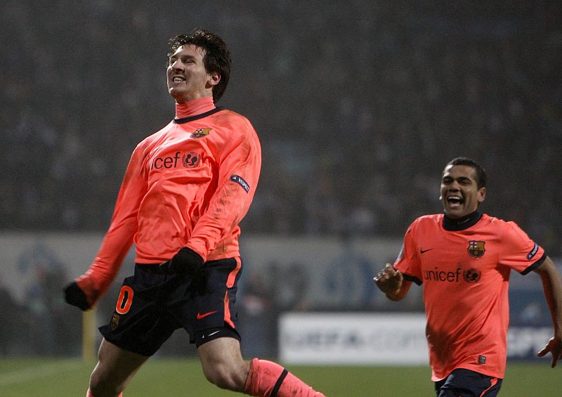 FC DYNAMO KIEV VS FC BARCELONA