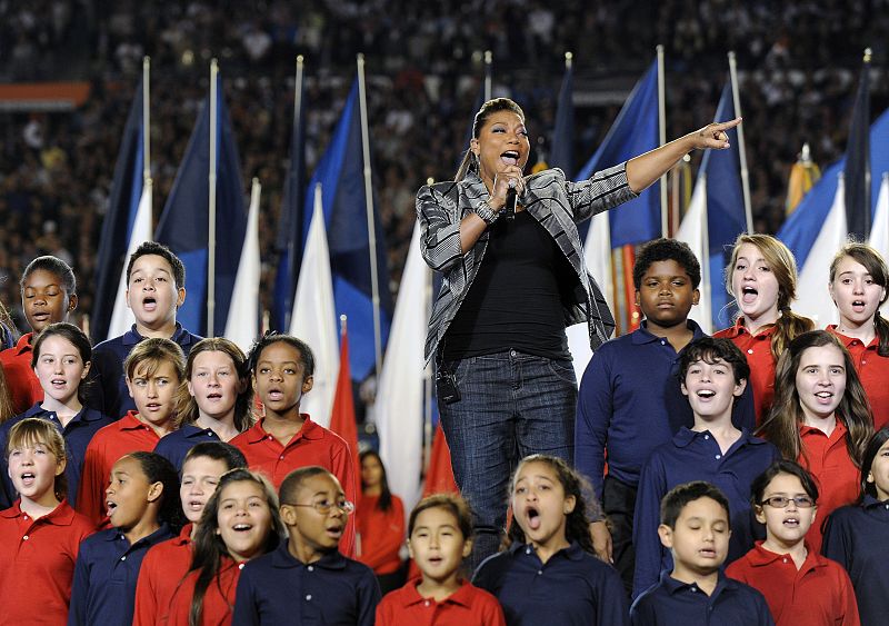 Queen Latifah canta America The Beautiful