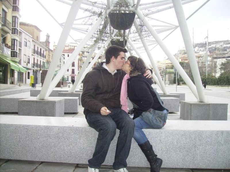 Felizmente con pareja