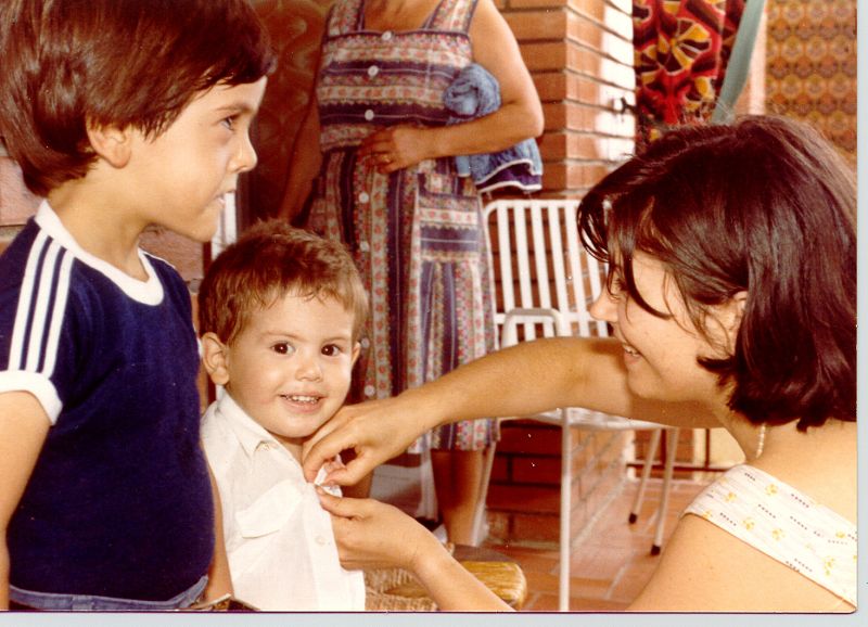 David y José, en Cornellá en los años 80
