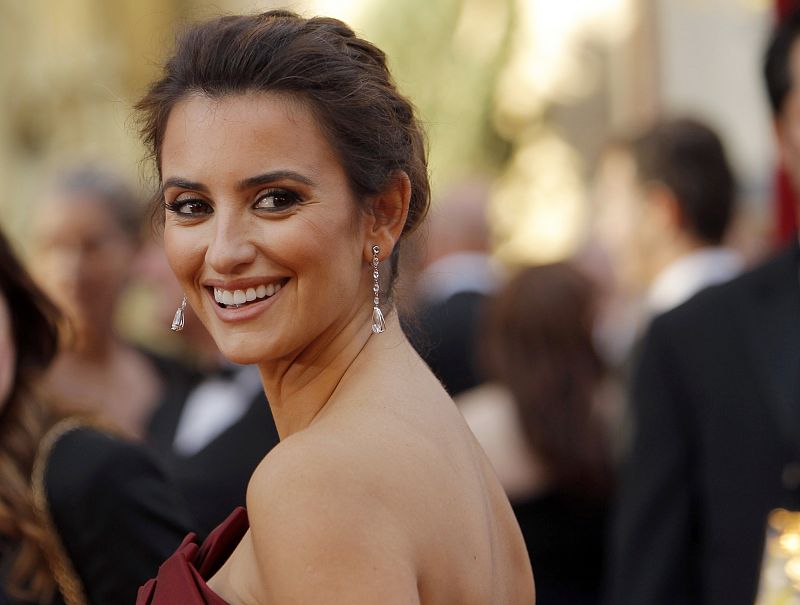 Penelope Cruz, best supporting actress nominee for "Nine," arrives at the 82nd Academy Awards in Hollywood