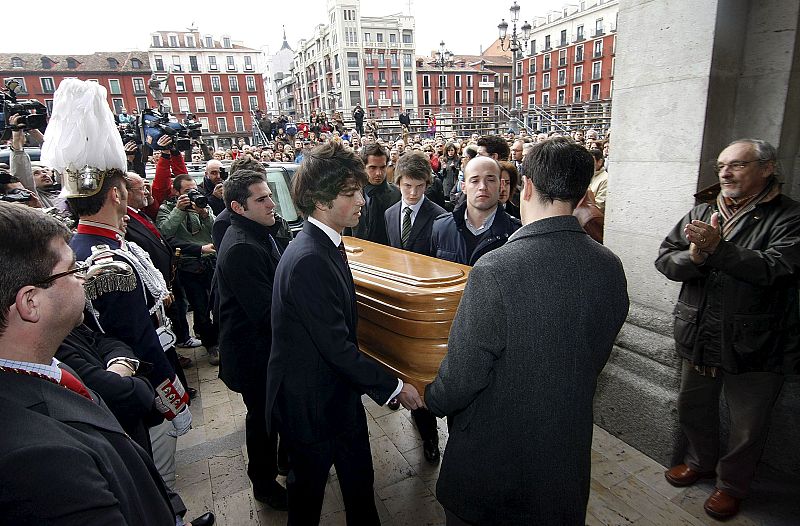 CAPILLA ARDIENTE