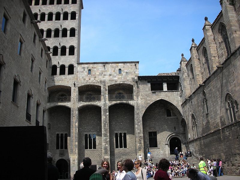 Plaza del Rey