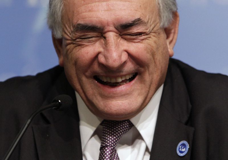 7. Dominique Strauus-Kahn es el director de uno de los organismos internacionales más relevantes, el Fondo Monetario Internacional.