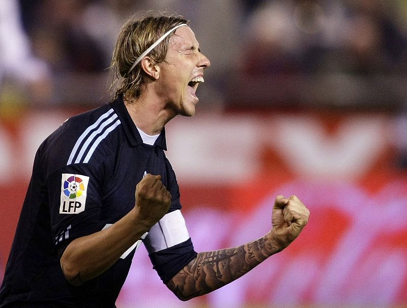 El genio Guti apareció una noche de sábado en Riazor.
