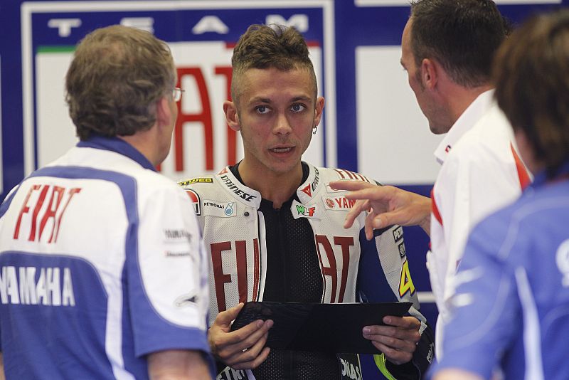 Valentino Rossi ha sorprendido a todos con su nuevo corte de pelo.