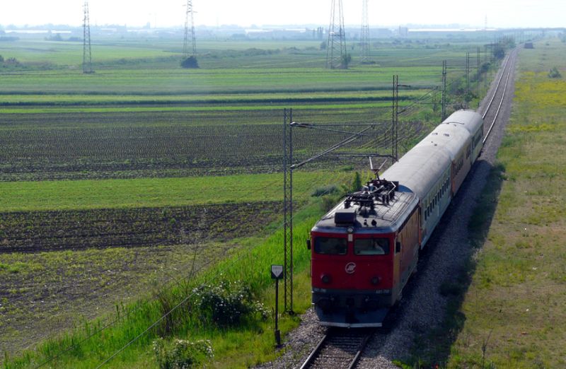 El Bosnia Ekspres a su paso por las llanuras de la Vojvodina