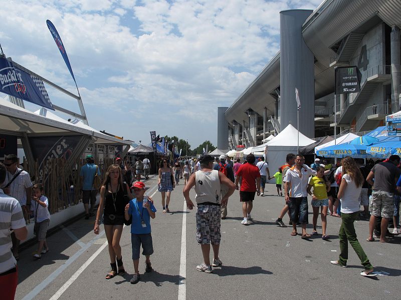 Se espera que acudan a Montmeló más de cien mil aficionados en el fin de semana.