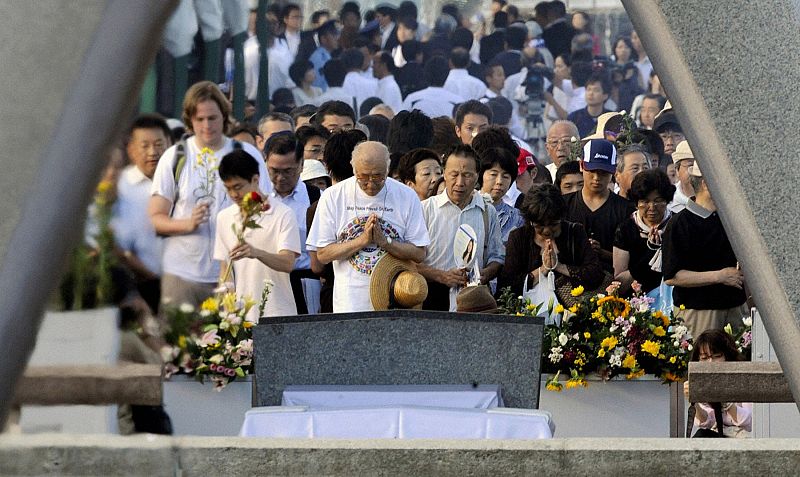 65 aniversario del lanzamiento de la bomba atómica contra Hiroshima