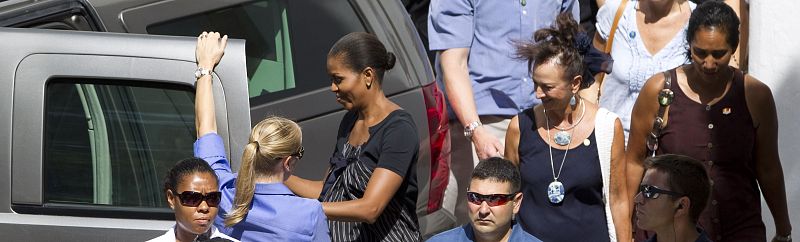 MICHELLE Y SASHA OBAMA EN RONDA
