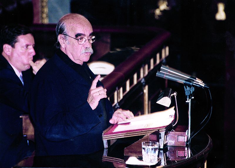 Muere Labordeta