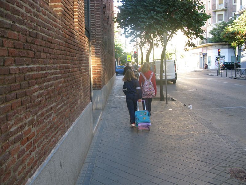 La mayoría de los niños de infantil y primaria han acudido a los colegios pero algunos de secundaria y bachillerato se han escaqueado de las clases aprovechando la huelga