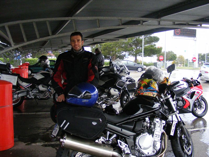 Oscar Bou Viguera.