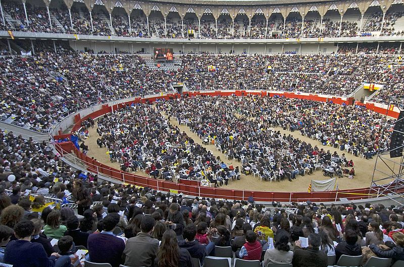 EL PAPA VISITA BARCELONA