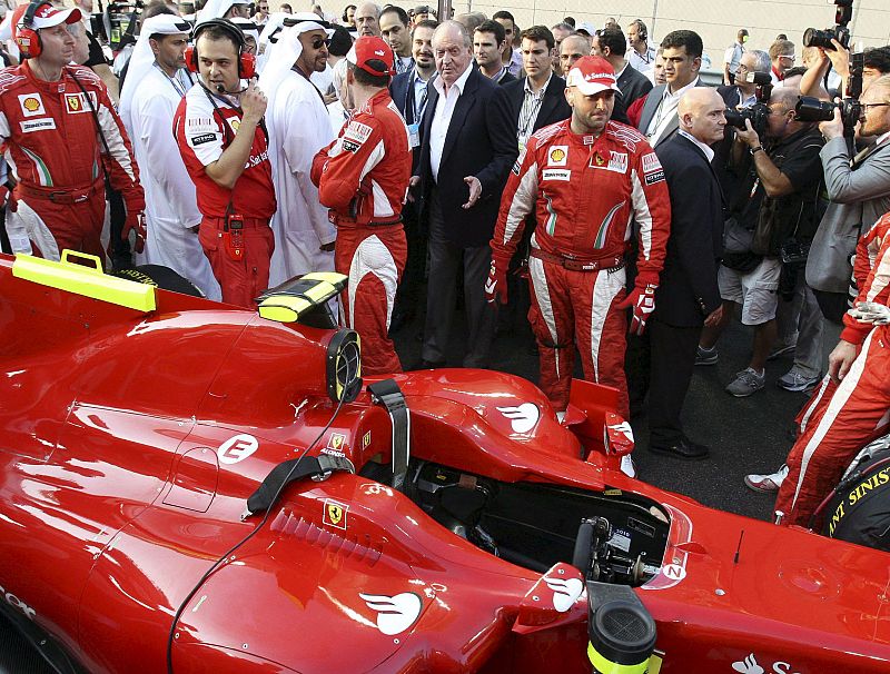 EL REY DE ESPAÑA, JUAN CARLOS I, ASISTE AL GRAN PREMIO DE ABU DABI