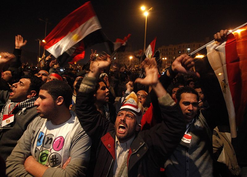 Los opositores siguen en la plaza Tahrir