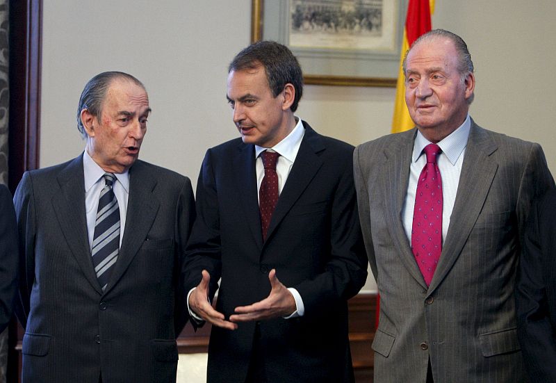 EL REY COMPARTE RECUERDOS DEL 23-F CON LOS LÍDERES POLÍTICOS DE HACE 30 AÑOS