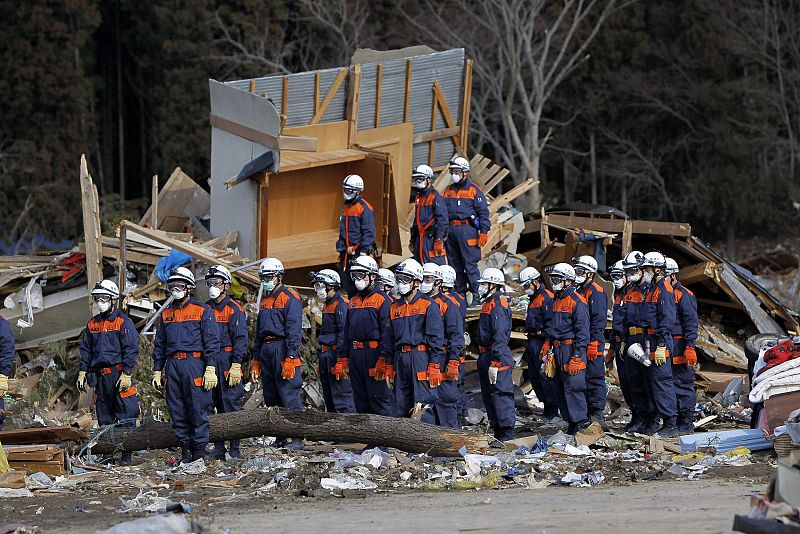 Una semana después del terremoto, el número de víctimas mortales ya supera el del seismo de Kobe en 1995