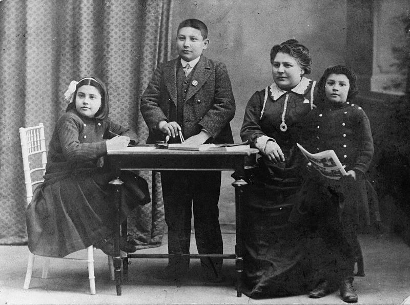 La familia de María Moliner