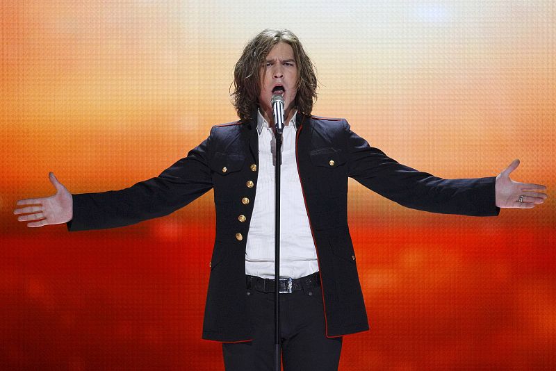 Final Eurovisión - Amaury Vassili - "Sognu"