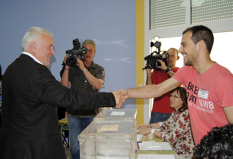 VOTACIONES IU