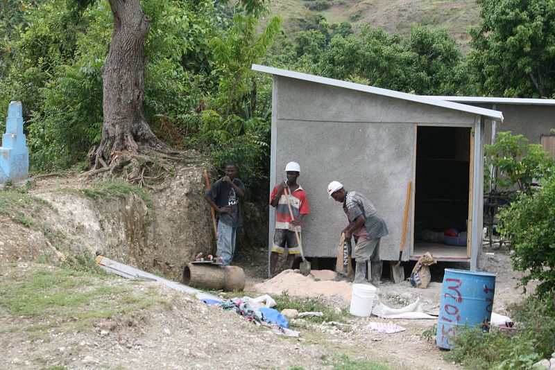 Construcción de casas en Deslandes