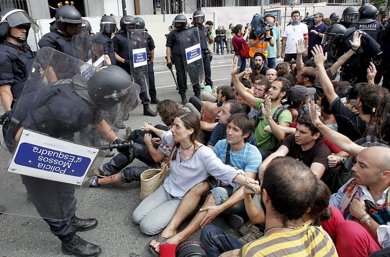CRISIS PROTESTAS