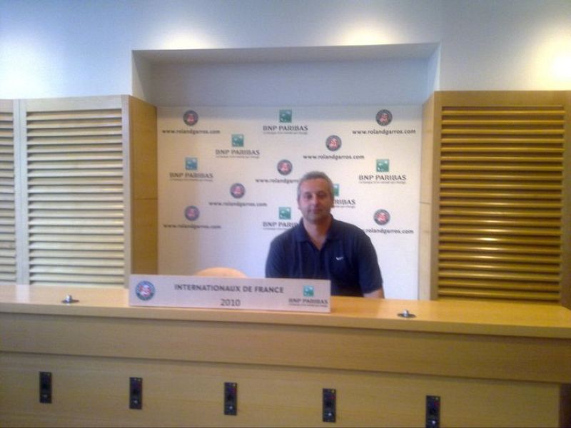 Dando mi rueda de prensa en Roland Garros