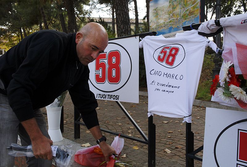 Muere Simoncelli