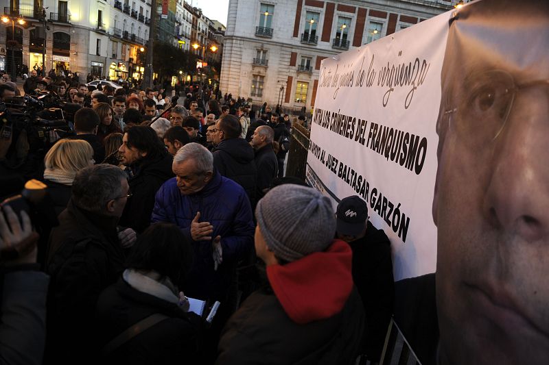 Concentración en apoyo a Garzón